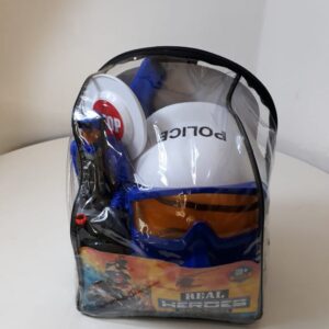 REAL HEROES POLICE IN BACKPACK 88735/EAC