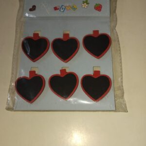 WOODEN CLIP SET HEART CHALK BOARD 6PCS/C