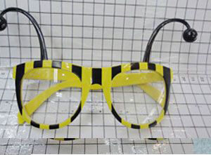 PARTY GLASS BEE /EACH