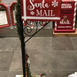 X'MAS DECO IRON SANTA MAIL BOX H+-71CM/EACH