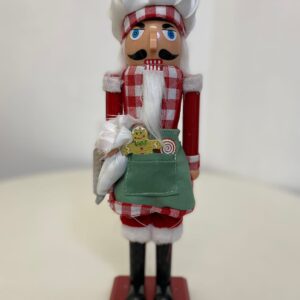 WOODEN NUT CRACKER CHEFF (S) 38CM/EACH
