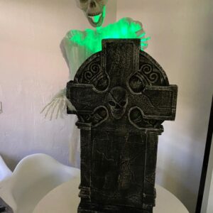 RISE FROM THE DEAD TOMBSTONE H1.6M/EACH