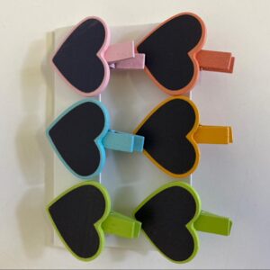 WOODEN CLIP CHALKBOARD HEART 6PC/CARD