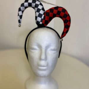 PARTY ALICEBAND JESTER BLK WHT RED 21X23