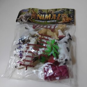 FARM ANIMALS  XWD TOY  5PIECES 586-9A/EA
