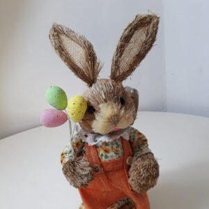 EASTER BUNNY HOLD 3EGGS H33CM/EACH