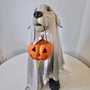STANDING DOG WITH PUMPKIN 21X20X55CM/EAC