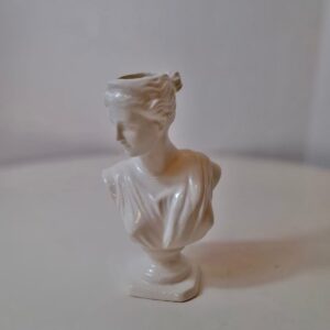 VASE WOMAN HIGHT 18CM EACH