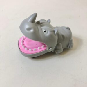 CAR CROCODILE IN OPP 008-33-34/EACH