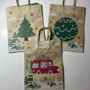 GIFT BAG XMAS WITH CHALKSTICKER/EA