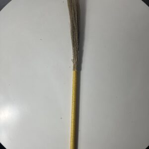 HALLOWEEN BROOM GRASS GLITTER HANDLE 90CM