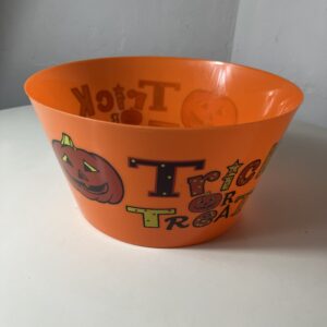PLASTIC BOWL ORANGE TRICKTREAT 29.5X15