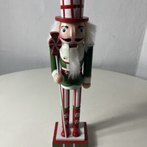 WOODEN NUT CRACKER RED+GRN+WHT H30CM/EA
