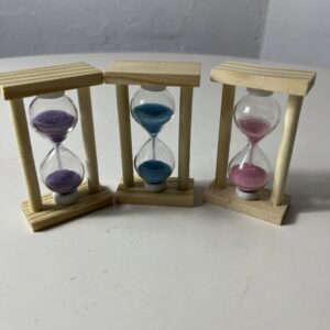 SAND TIMER IN WOOD FRAME 3X5X8.5CM/EACH